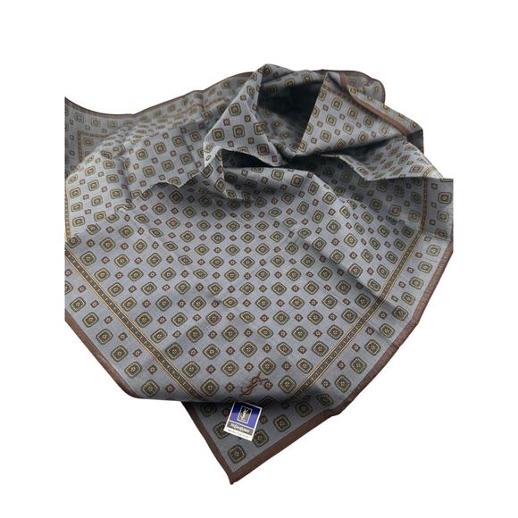 Yves Saint Laurent Vintage Handkerchief / Pocket Square / Small Scarf 19" - Picture 6 of 11